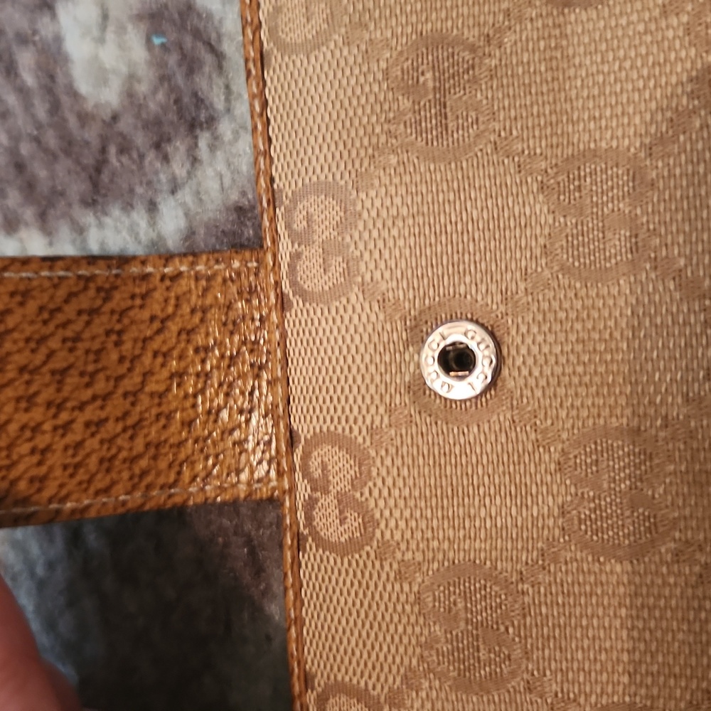 Gucci Wallet - Picture 8 of 8